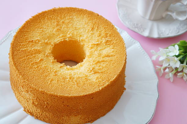 Chiffon cake, leggera e sofficissima! La ricetta per farla perfetta!